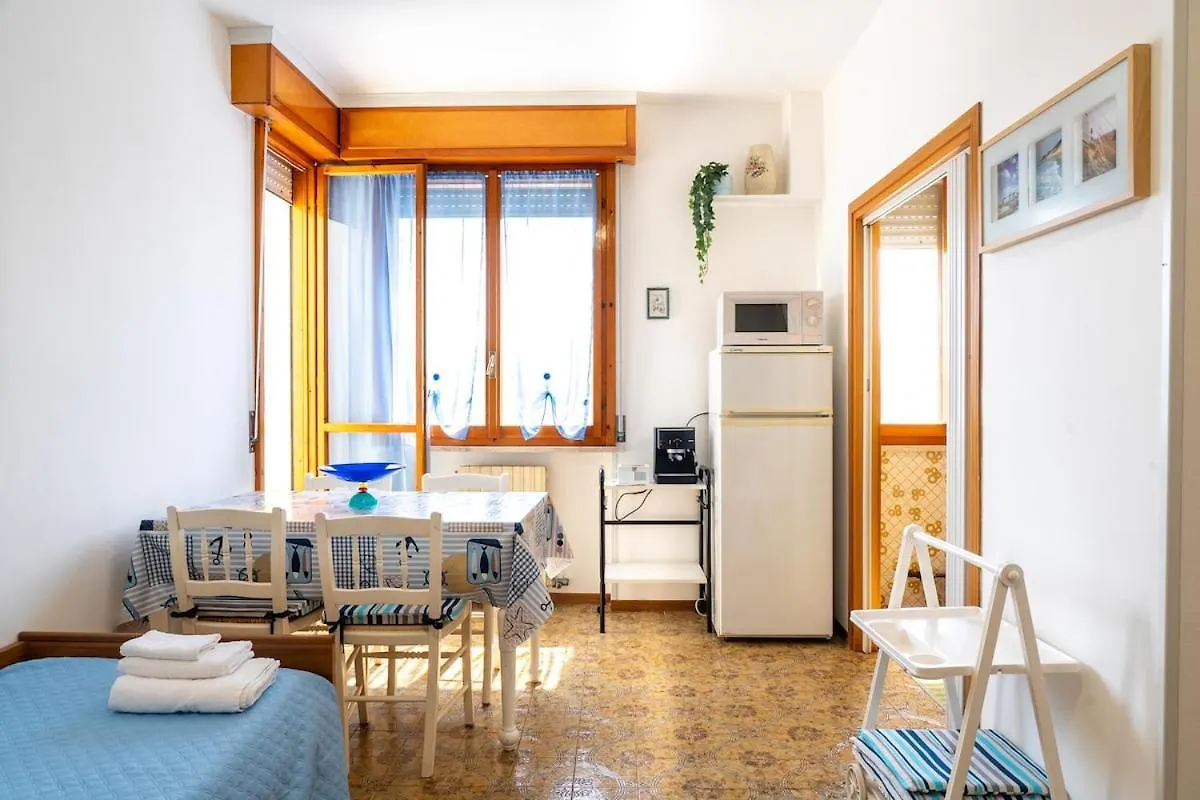 شقة La Casa Di Laura ليدو أدريانو